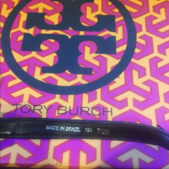 Tory Burch Patent Thong Sandal US 7.5 Eur 37.5 - Picture 5 of 8